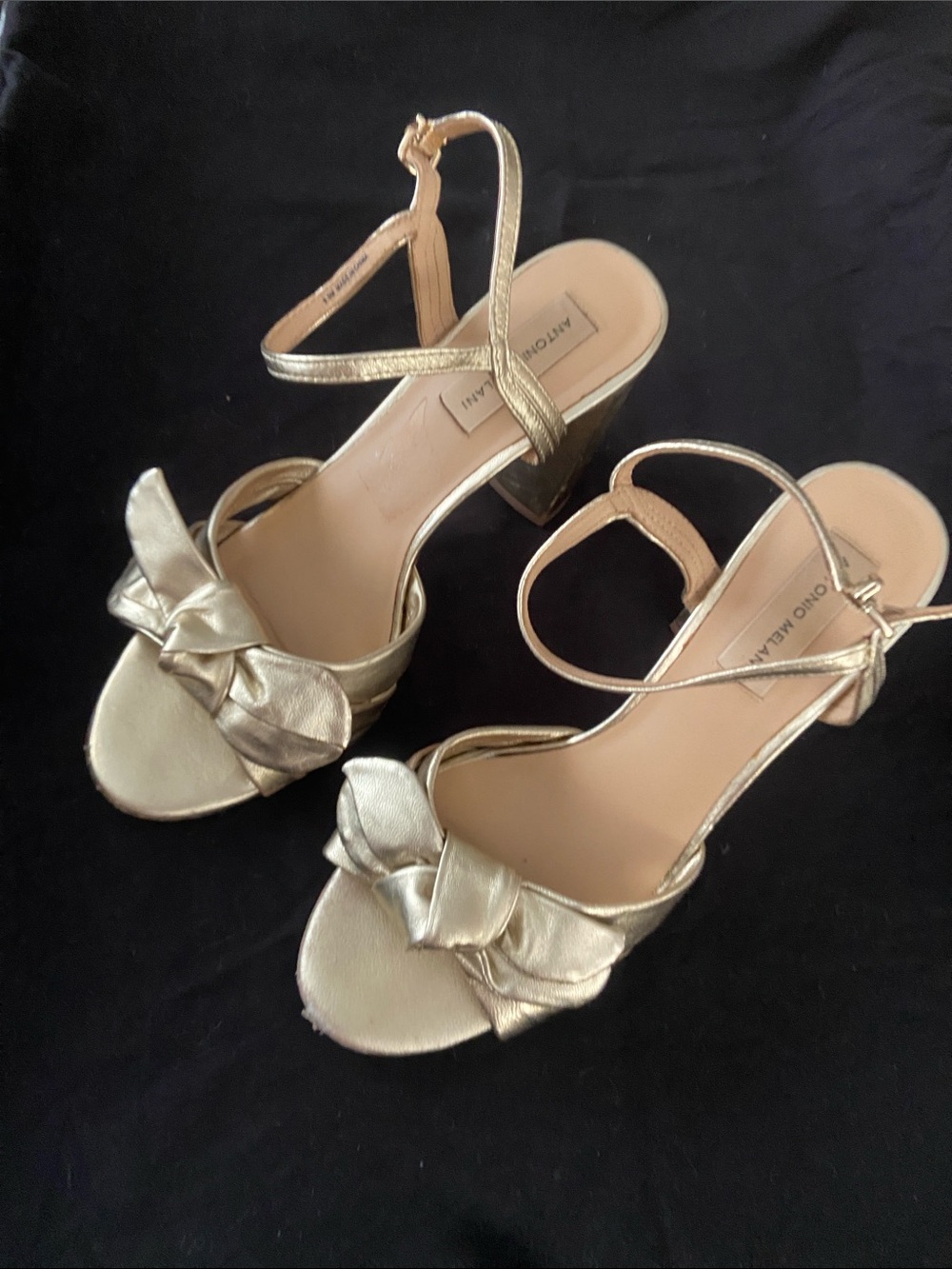 ANTONIO MELANI Metallic Gold Bow Block Heel Sandals